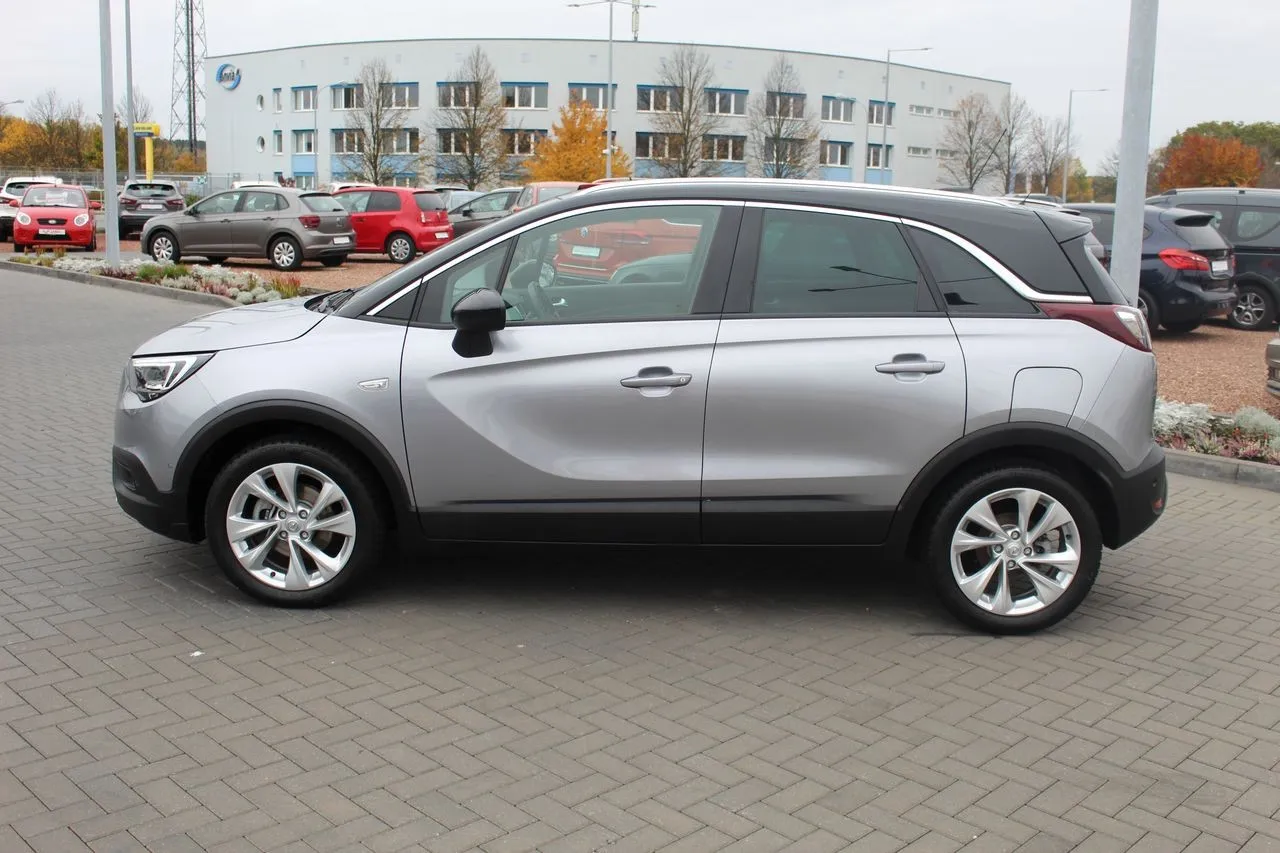 Opel Crossland X 1.5 D Ultimate...  Image 8