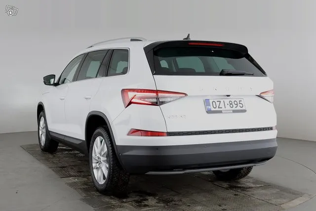 Skoda Kodiaq 1.5 TSI ACT Style DSG Autom. *7-paikkainen / Li Image 3