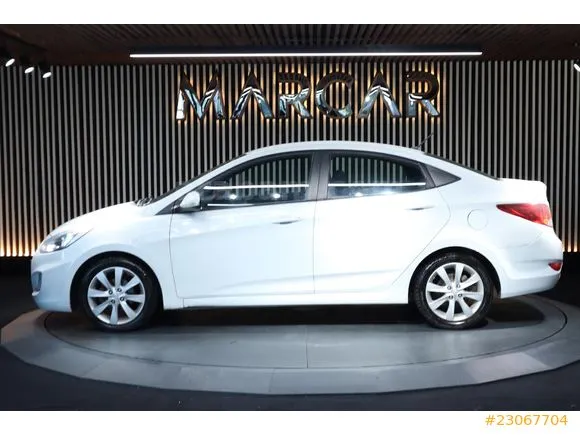 Hyundai Accent Blue 1.6 CRDI Mode Plus Image 5